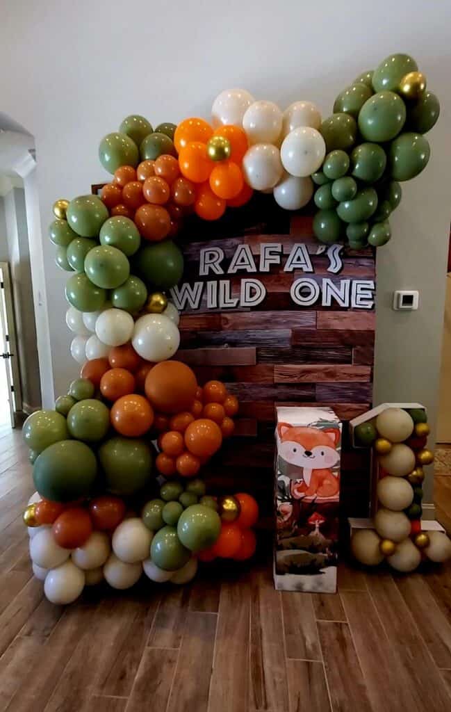 Building Impressions: The Magic of Balloon Columns Building Impressions: The Magic of Balloon Columns