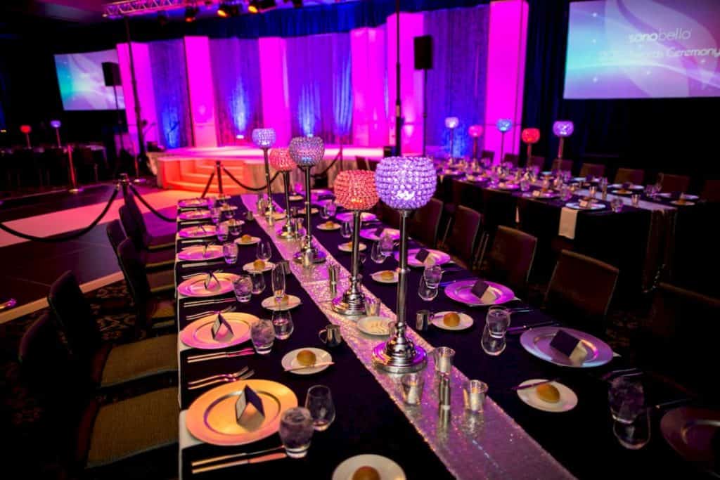 Planners: Camera Ready, Balloon Forward Corporate Awards Banquet Decor Corporate awards banquet balloon decor title card