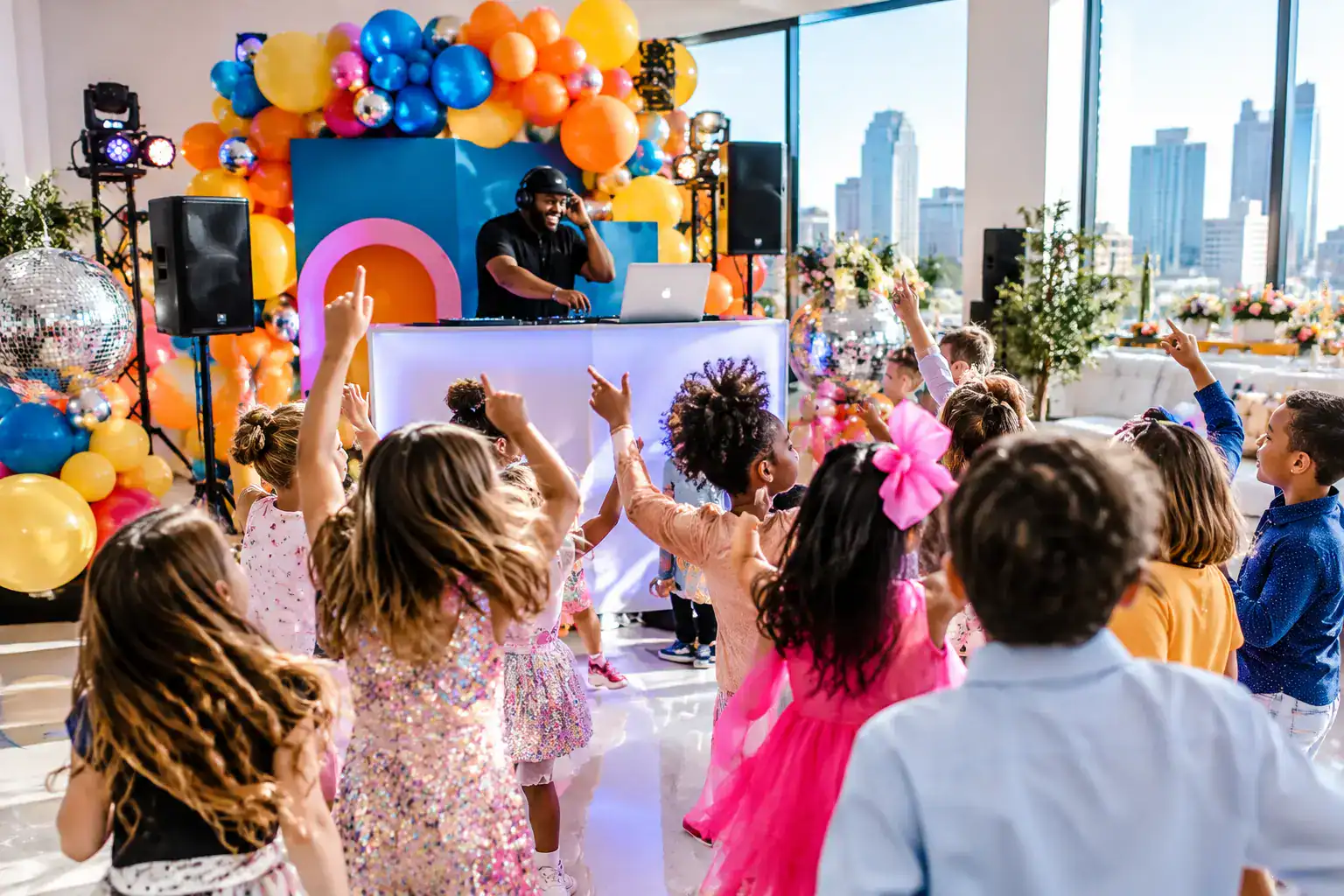 How a DJ for Kids Party Changes the Whole Room